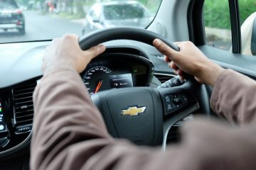 Bagi Anda pengendara pemula, kenali tips aman berkendara dalam toll-apa yang harus dilakukan dan dihindari yang akan bermanfaat untuk anda.