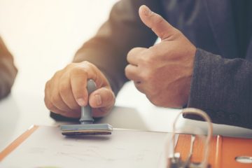 Penggunaan jasa penerjemah tersumpah dokumen perjalanan luar negeri memang sifatnya vital jadi Anda disarankan untuk menggunakan layanan terpercaya